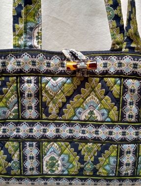 Vera Bradley Retired Cambridge Quilted Floral Pattern Tote Bag in Navy and Green